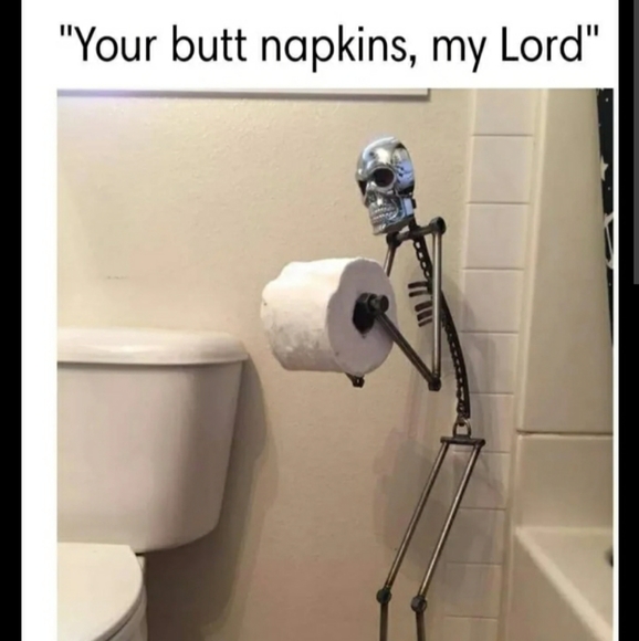 Thanks for playing house with this lady. Well over 100 host picks and counting🖤 - Picture 4 of 5